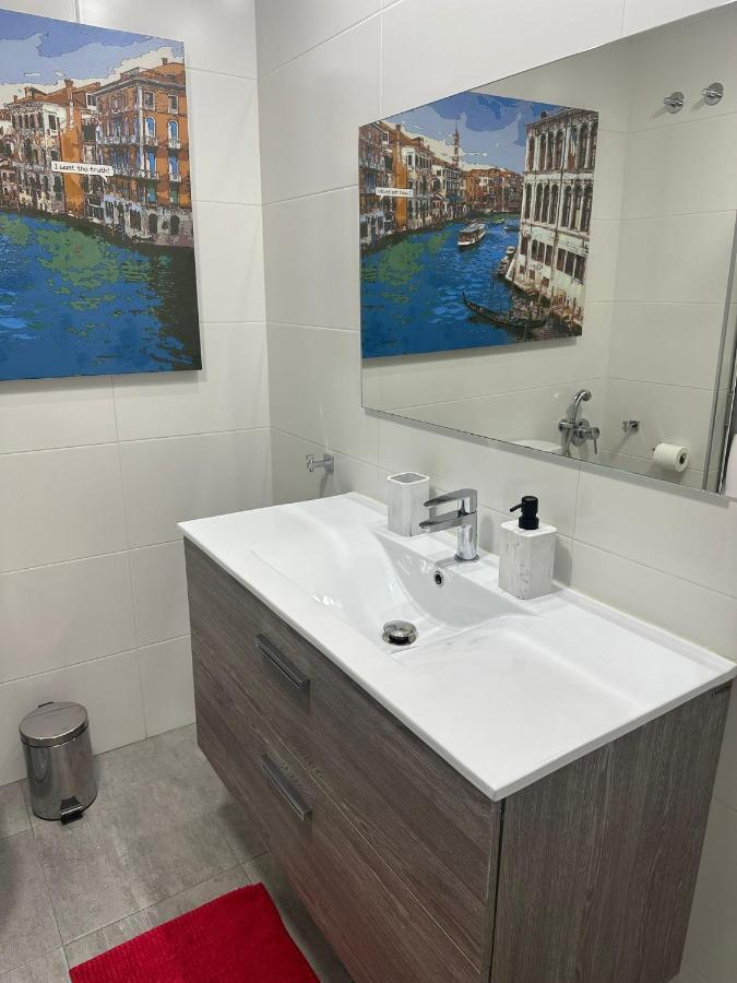 Apartamento A 10 Minutos De La Calle Laurel Logroño Exteriér fotografie